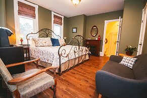 The Whitewater Inn