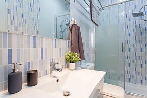 Sunny Urban Apt. Historic District - Sol
