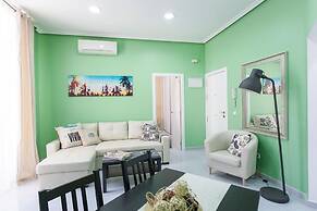 Sunny Urban Apt. Historic District - Sol
