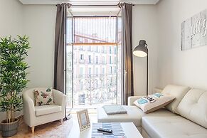 Stunning Urban Apt. Historic District - Sol