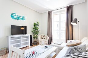 Stunning Urban Apt. Historic District - Sol