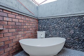 Garvi Villa