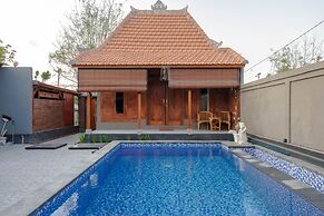 Garvi Villa