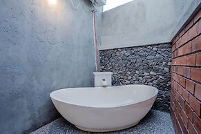 Garvi Villa