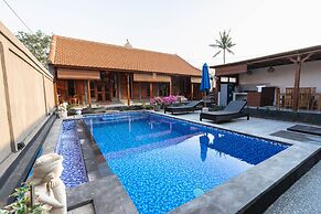 Garvi Villa
