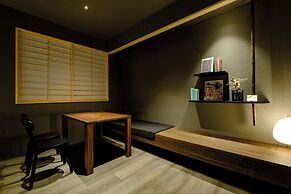 YANAKA SOW