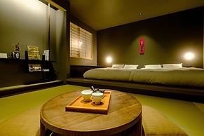 YANAKA SOW