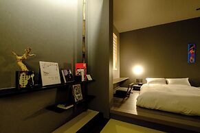 YANAKA SOW