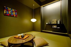 YANAKA SOW