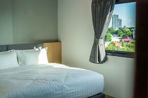 Goodday Hotel