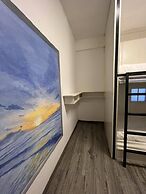 comfy crib hostel