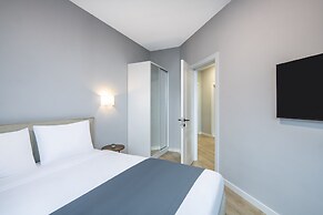 STEPS Batumi  Hotel & Suites