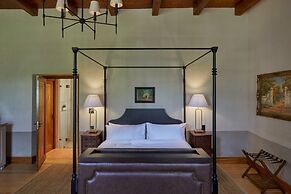Blaauwklippen Manor by NEWMARK