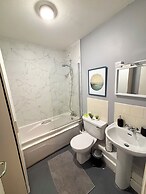 Leevin Stay Apartments City Center