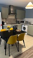 Leevin Stay Apartments City Center