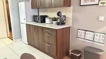 Leevin Stay Apartments City Center