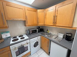 Leevin Stay Apartments City Center