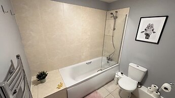 Leevin Stay Apartments City Center