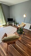 Leevin Stay Apartments City Center