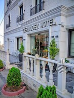 Petra Bermudez Hotel