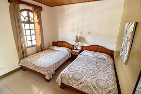 Hotel Los Higuerones