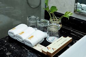V V Hotel Battambang