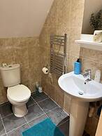 Central Location 2-bed Apartment in Maidstone