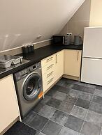 Central Location 2-bed Apartment in Maidstone