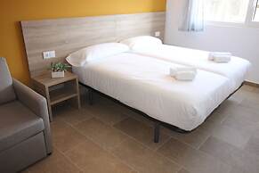 Apartamentos Pontepedriña by Bossh