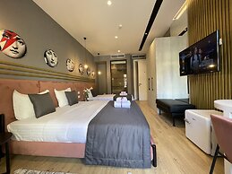Retreat Apartments