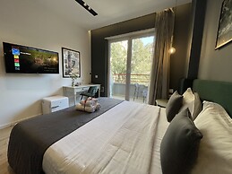 Retreat Apartments