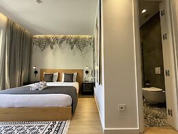 Retreat Apartments