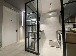 Retreat Apartments