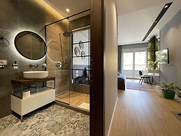 Retreat Apartments