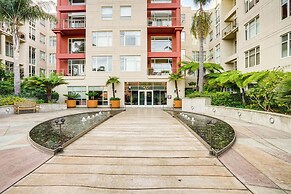 Luxe Condo w/ Private Patio & Perks in Emeryville!
