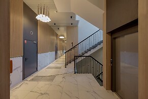 Tastefully Arranged Studio by Renters