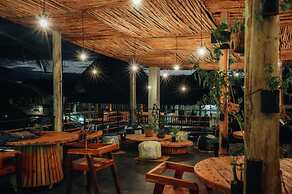 BaraBara Eat&Sleep - Eco Boutique Hotel