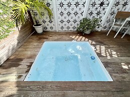 Sonsoleá Host