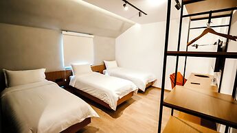 BAZ'HUR Boutique Hotel