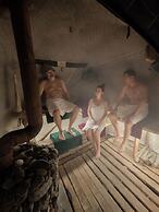 The Friends Hostel & Sauna