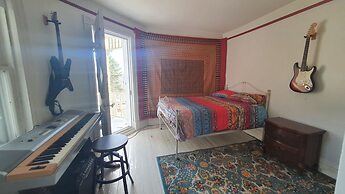 Le Salon des Inconnus