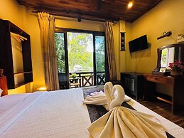 Anisa Mekong Riverside Villa