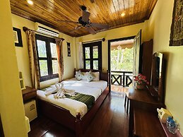 Anisa Mekong Riverside Villa