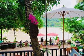 Anisa Mekong Riverside Villa