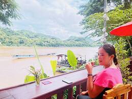 Anisa Mekong Riverside Villa