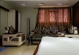 Hotel City Square