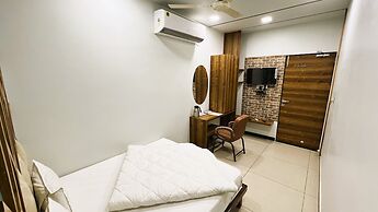 Hotel Vandana Palace