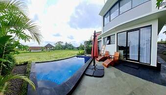 Maple Ridge Ubud Villas