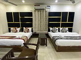 Hotel DG By Divud Ecom