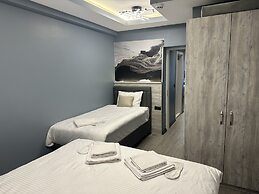 Blue Moonrise Hotel